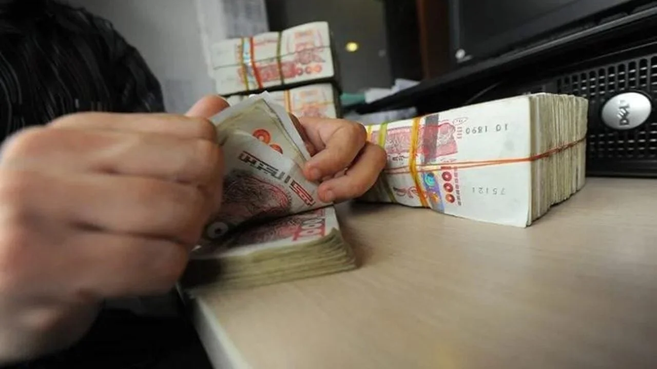  الحكومة الجزائرية توضح أسباب حقيقة إيقاف التقاعد النسبي الجزائر 2024