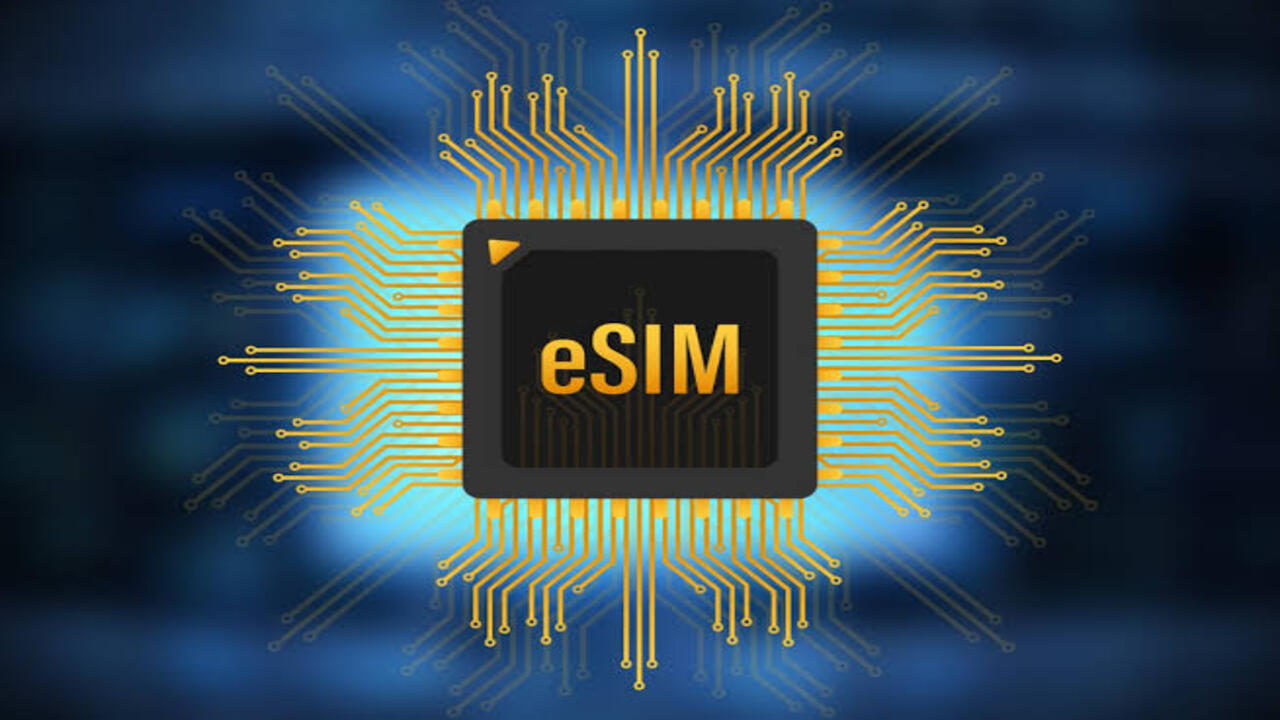 رسميا.. بدء بيع الشريحة المدمجة eSIM الجديدة وخطوات تشغيلها