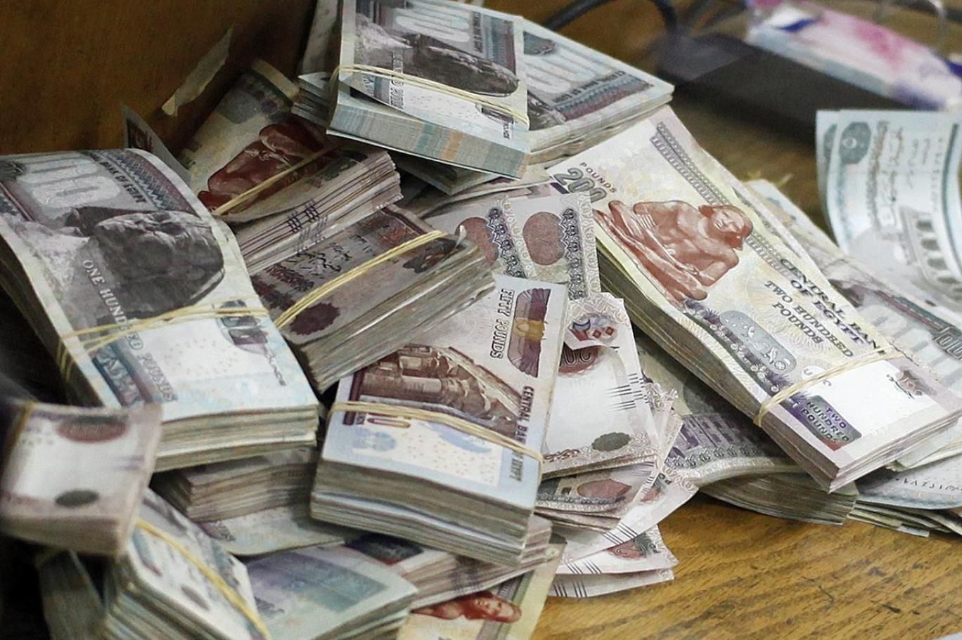 حقيقة زيادة الحد الأدنى للأجور ل 7000 جنية حقيقة زيادة الحد الأدنى للأجور ل 7000 جنية