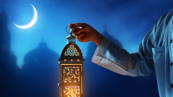 السحور والإفطار.. موعد إمساكية شهر رمضان في المملكة العربية السعودية 2025