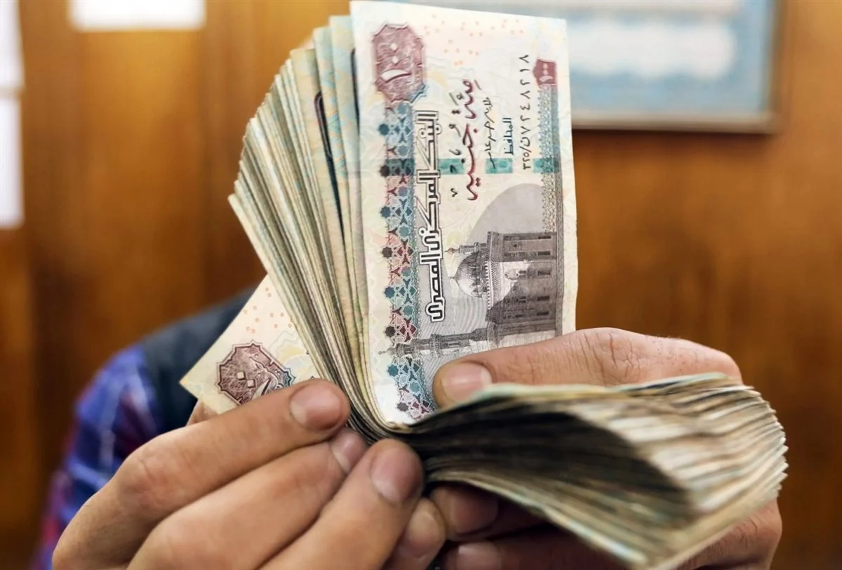 صرف مرتبات الموظفين قبل العيد وجدول الحد الأدنى للأجور هيفاجئ الجميع