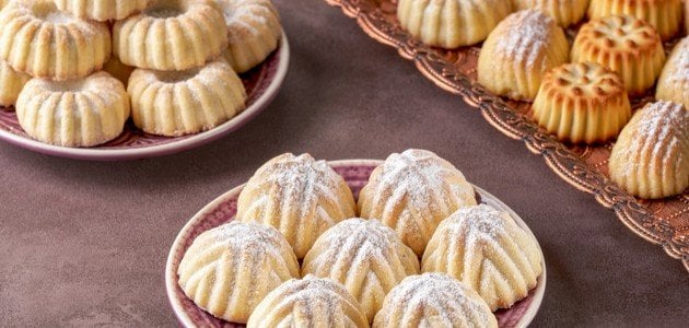 بأحلى مذاق..طريقة عمل معمول العيد بالتمر في البيت بأقل تكاليف وطعم لذيذ