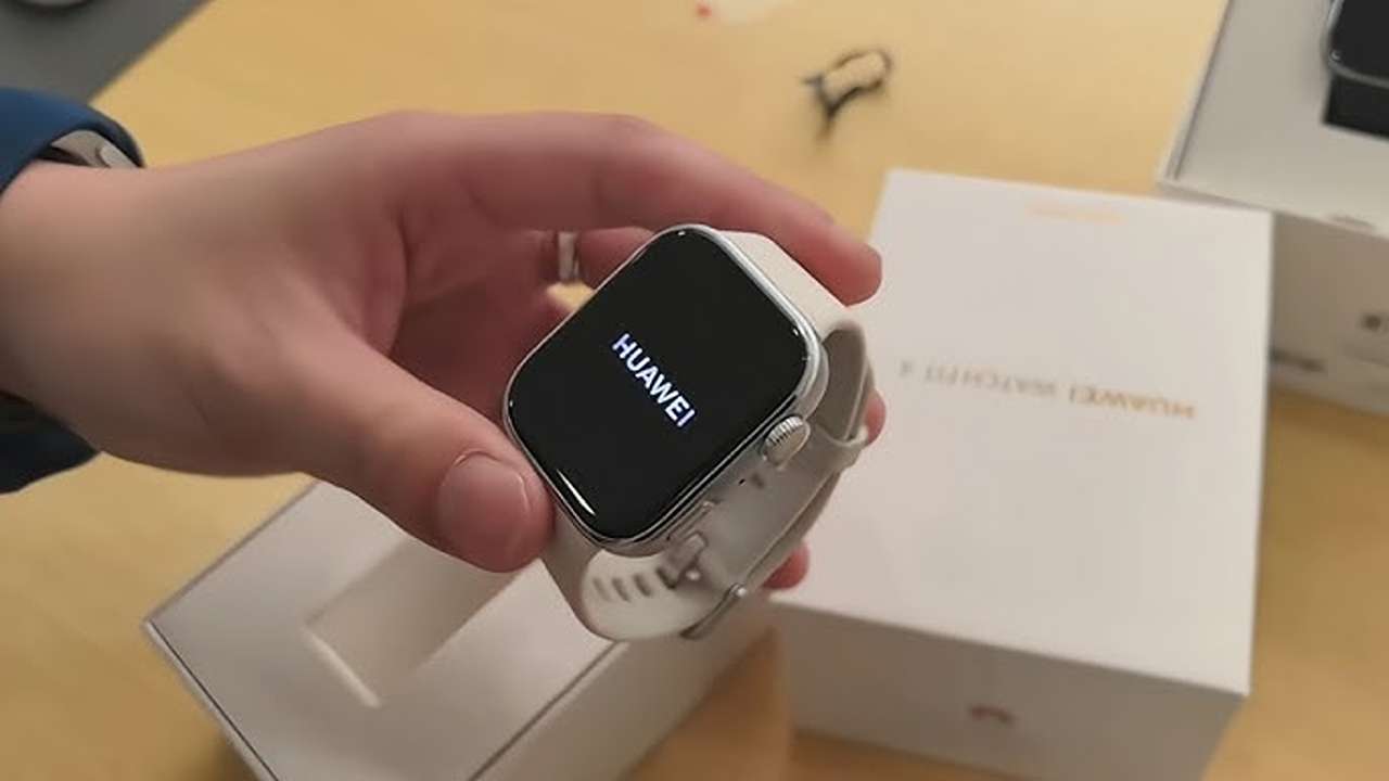 11zon_resized – 2025-05-18T103158.673 “ســـاعه جـامدة” ساعة هواوي واتش فيت 4 huawei watch fit بمواصفات ممتازة وسعر واناقة لا مثيل لها