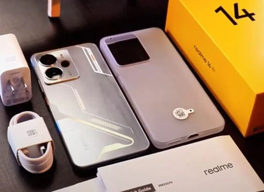 Realme-14-5G-Unboxing (1)