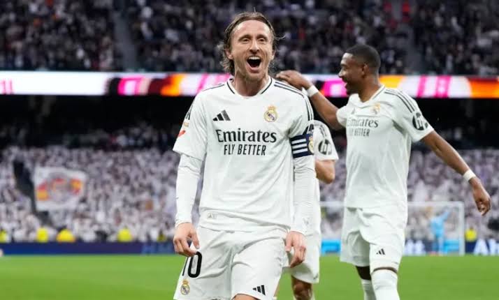 القنوات الناقلة لمباراة ريال مدريد أمام ريال سوسيداد في الدوري الاسباني والتشكيل المتوقع