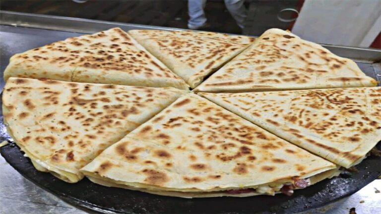 جربي تعملي الكريب في البيت بسهولة وبمكونات بسيطة وهتحسي إنه أحلى من بتاع المحلات والمطاعم كمان