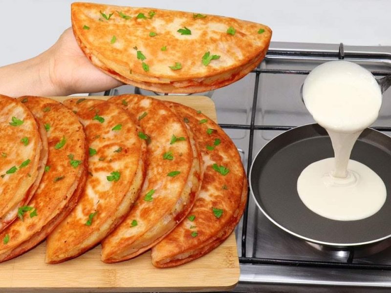 وجبة خفيفة ومشبعة في دقائق معدودة.. طريقة عمل فطائر البطاطس السريعة في البيت بطعم يجنن