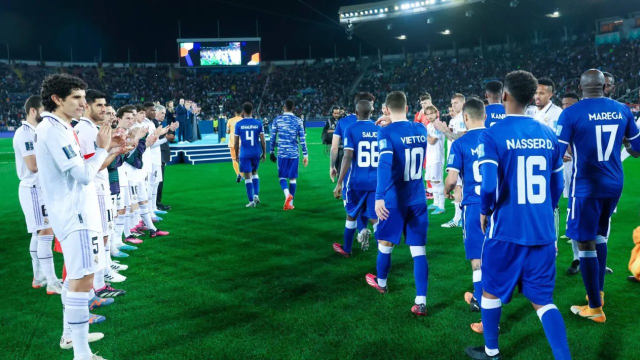 بسرعة.. ثبت تردد القنوات الناقله لمباراه الهلال وريال مدريد الأن وتابعها