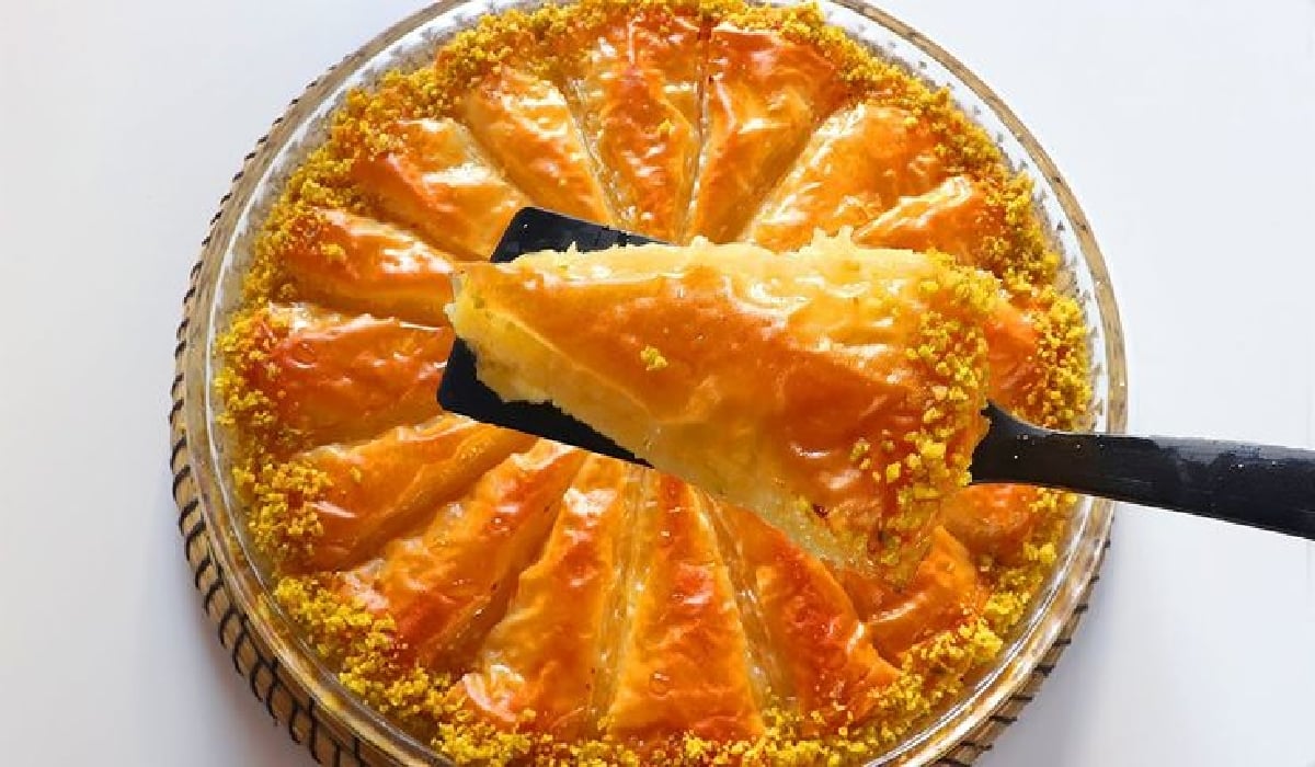 كيكة الجلاش الذهبية كيكة الجلاش الذهبية