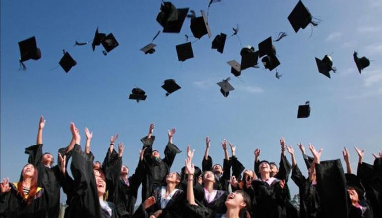 “مبروك النجاح” Link الاستعلام عن نتيجة الدبلومات الفنية 2025 الدور الأول فور ظهورها.. كافة التخصصات