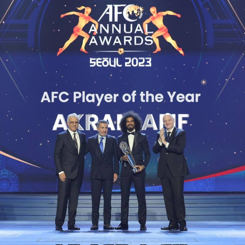 مفاجآت ضخمة وترقب جماهيري عالمي.. القنوات الناقلة لحفل جوائز الأفضل في أسيا 2025