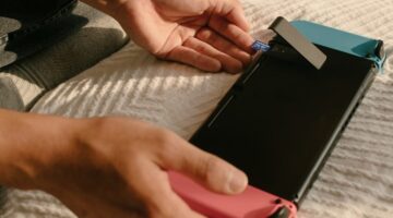 النافس الأكبر لهواتف الأيفون.. مواصفات هاتف Samsung Galaxy S25 FE